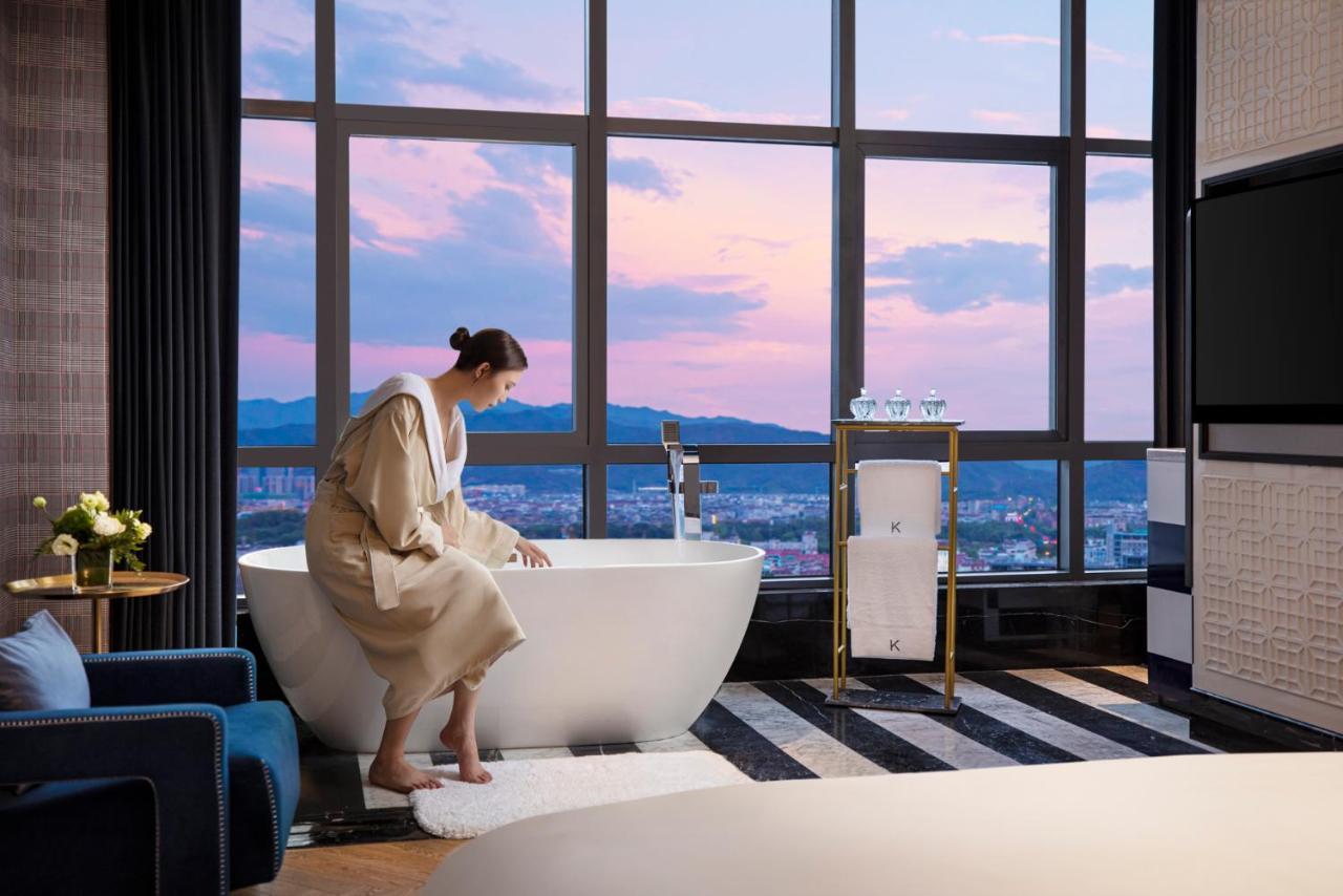 Yiwu Kaison K Hotel Екстер'єр фото